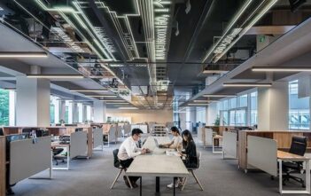 Creare un Ambiente di Lavoro Smart con Alexa o Google Home Creare un Ambiente di Lavoro Smart con Alexa o Google Home