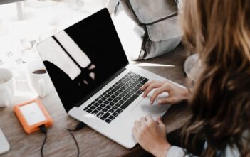 Consigli per Salvare e Organizzare Foto Digitali in Modo Sicuro
