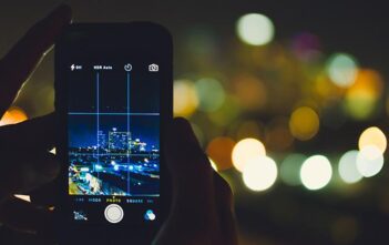 Tecniche di Fotografia con Smartphone: Migliora le Tue Foto Subito Tecniche di Fotografia con Smartphone: Migliora le Tue Foto Subito
