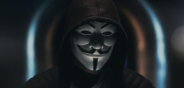 L’attacco di Anonymous: hacktivism nell’era digitale