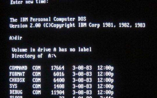 MS-DOS: il sistema che lanciò Microsoft